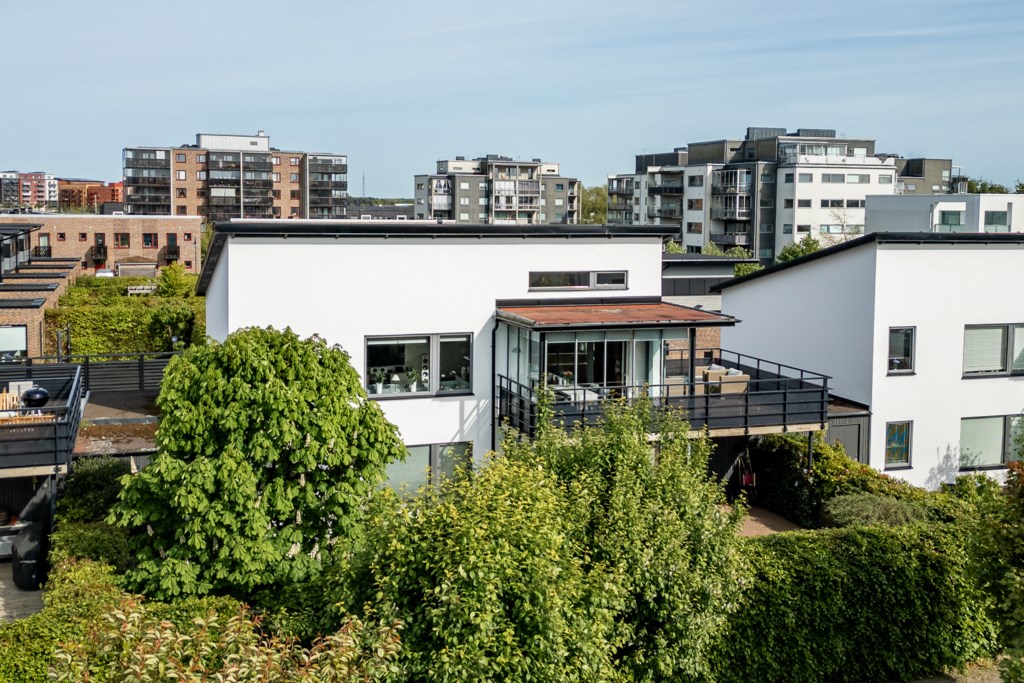 Domherregatan 16