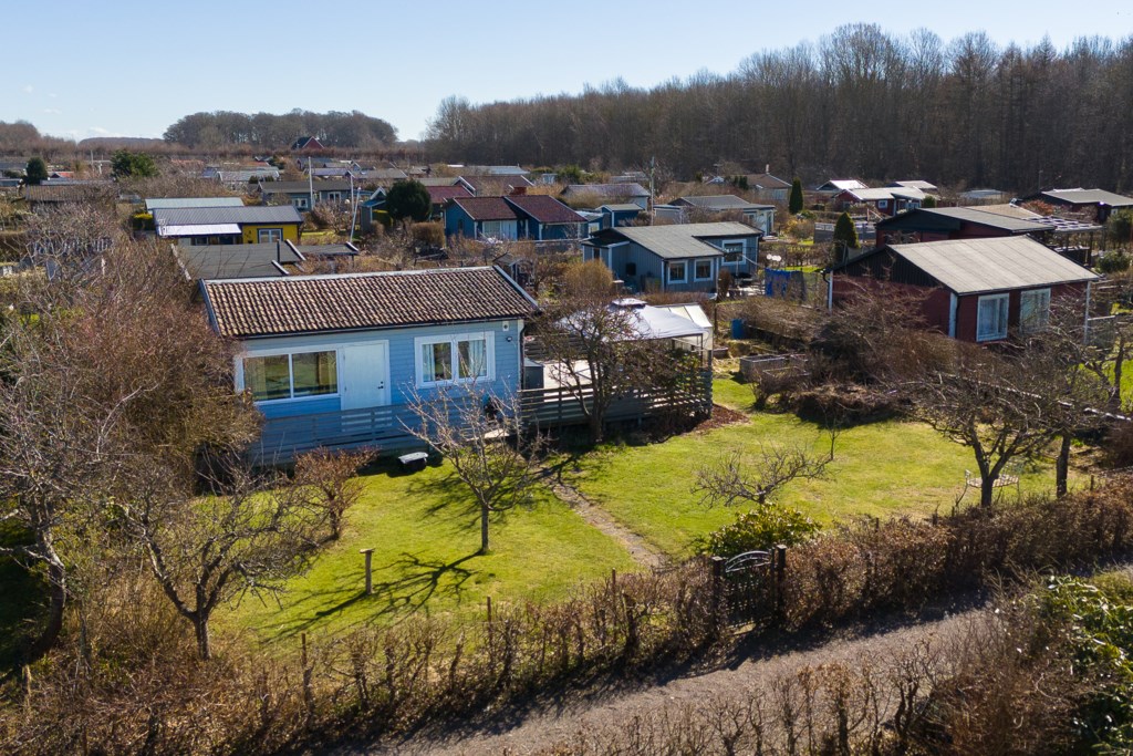 Bror Engkvists Gata 30, Vallmogången stuga 111